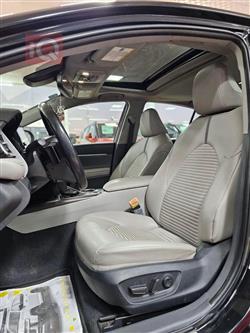 تۆیۆتا کامری